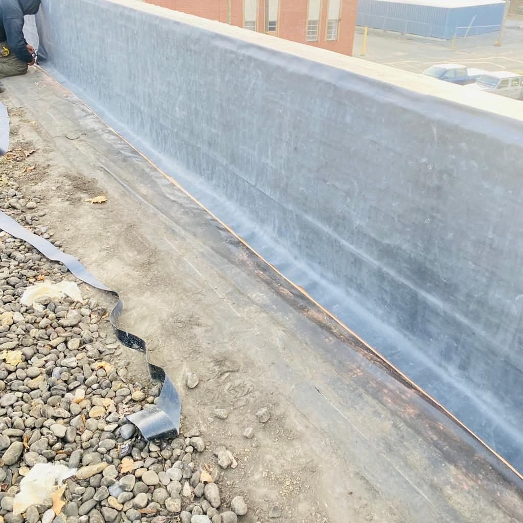 Commercial EPDM flat roof with parapet wall flashing, Reading PA