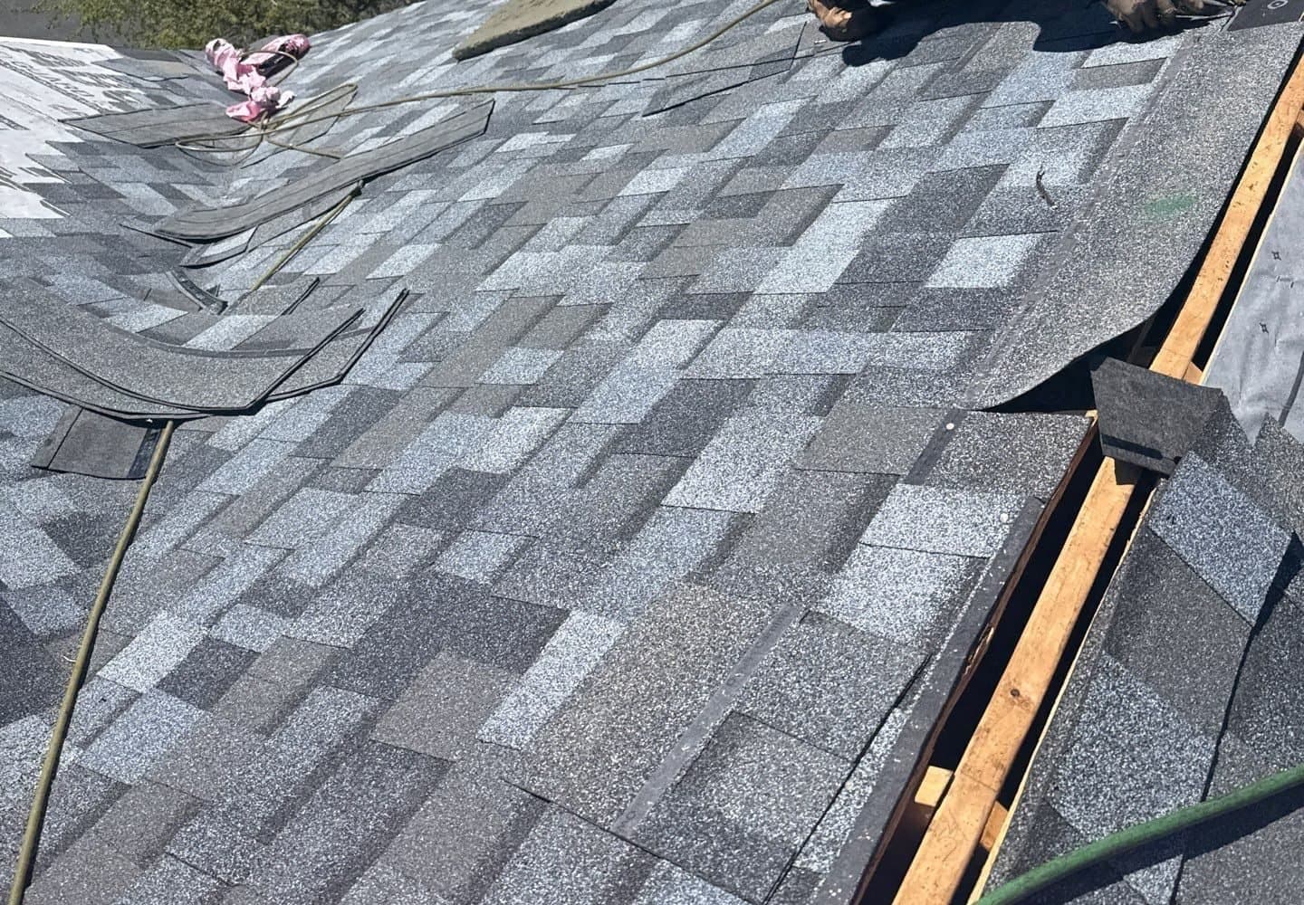 DAG Roofs crew installing architectural shingles near Reading, PA